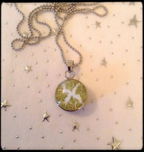 Load image into Gallery viewer, 1 Snap Button Pendant Silver