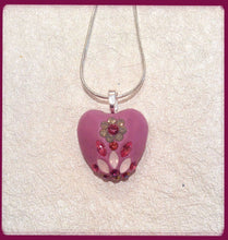 Load image into Gallery viewer, 25mm Glass Heart Cabochons