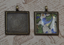 Load image into Gallery viewer, Pendant Tray Square Antique Bronze with Beaded Edge 25mm