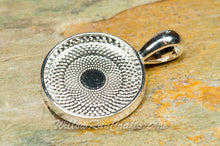 Load image into Gallery viewer, Pendant Tray Circle Silver 16mm