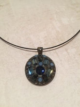 Load image into Gallery viewer, Pendant Tray Circle Gun Metal 25mm