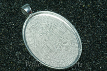 Load image into Gallery viewer, Pendant Tray Oval Silver 30 x 40mm