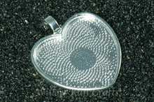 Load image into Gallery viewer, Pendant Tray Heart Silver 25mm