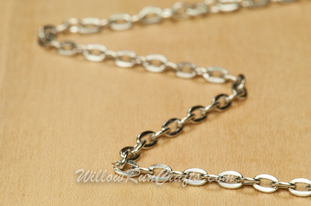 Antique Silver Oval Chain 18