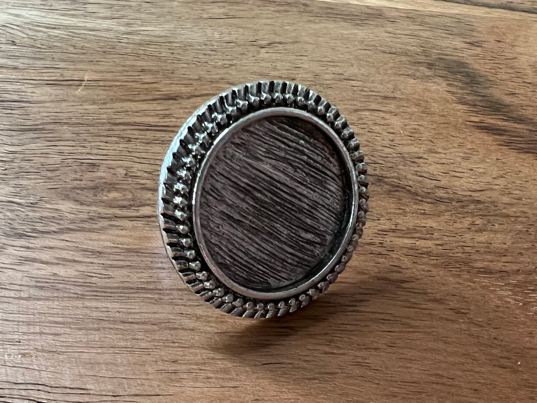 Ring Tray Circle Antique Silver 20mm Bezel