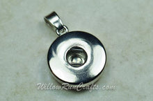 Load image into Gallery viewer, 1 Snap Button Pendant Silver
