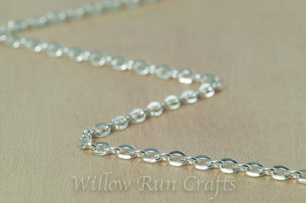 Silver Oval Chain 18