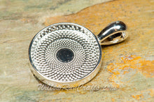Load image into Gallery viewer, Pendant Tray Circle Silver 16mm
