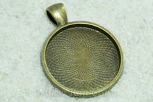 Load image into Gallery viewer, Pendant Tray Circle Antique Bronze 25mm
