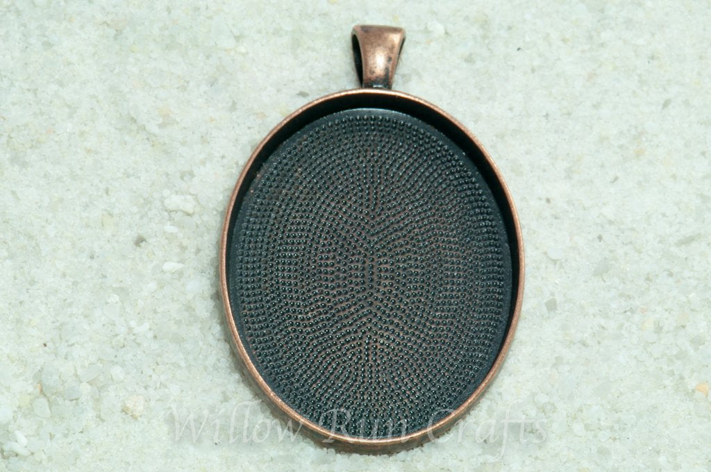 Pendant Tray Oval Antique Copper 30 x 40mm