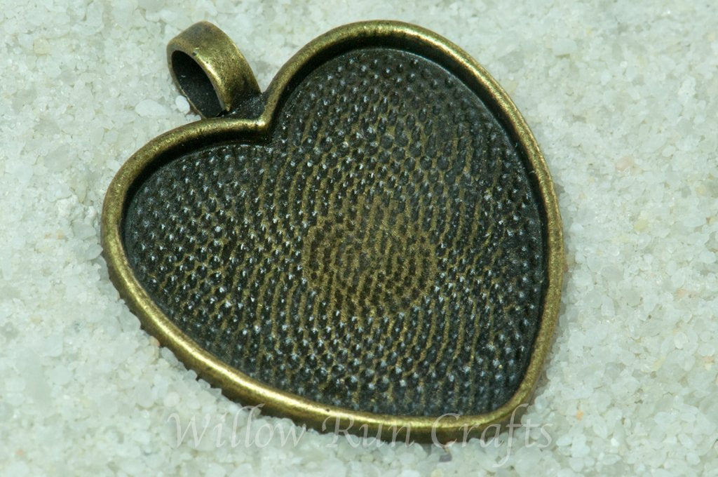 Pendant Tray Heart Antique Bronze 25mm